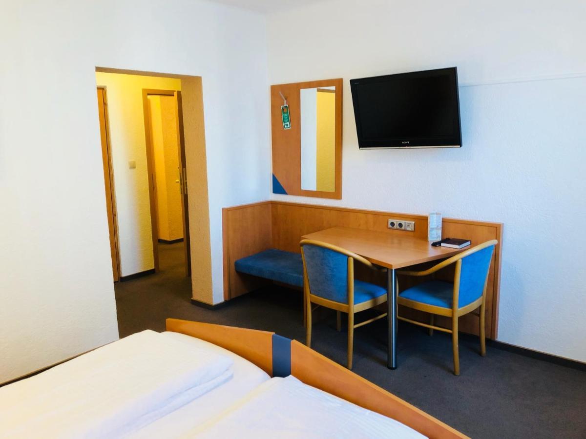 Hotel Europa - Restaurant Rüsselsheim Extérieur photo