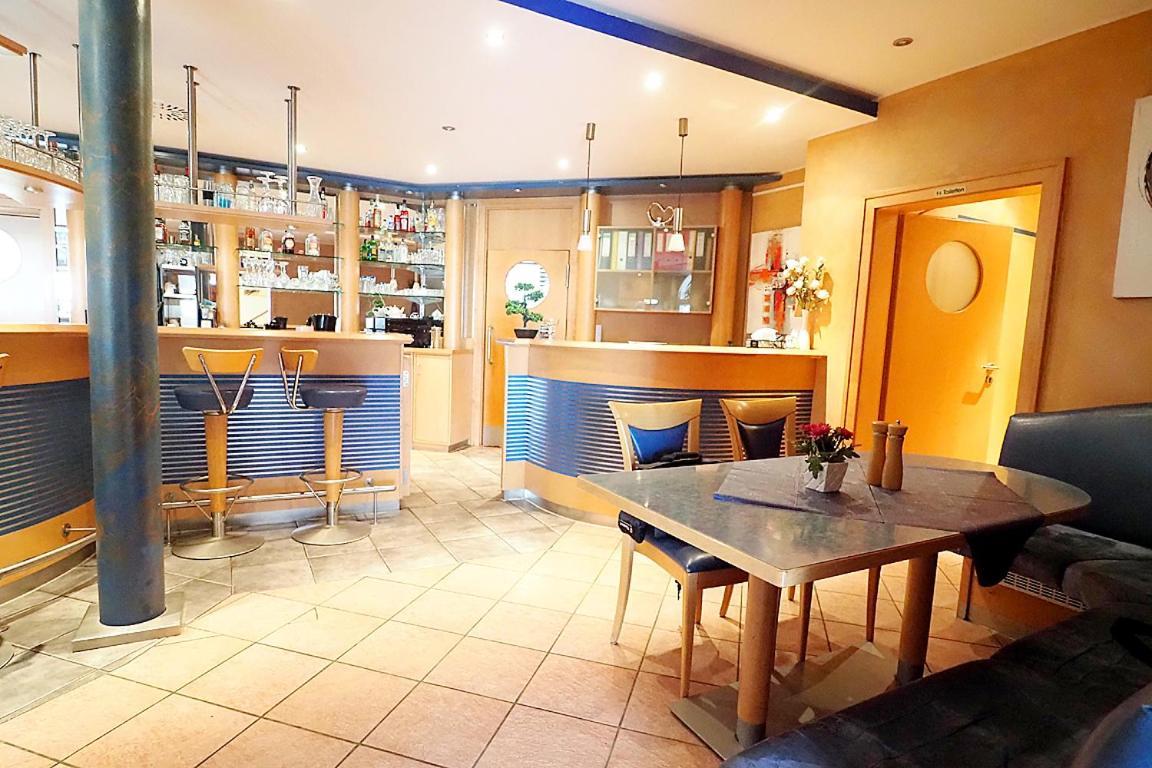 Hotel Europa - Restaurant Rüsselsheim Extérieur photo